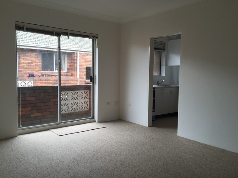 9/4 Macintosh Street, Mascot NSW 2020