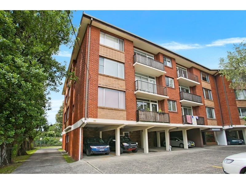 15/76 Lenthall Street, Kensington NSW 2033