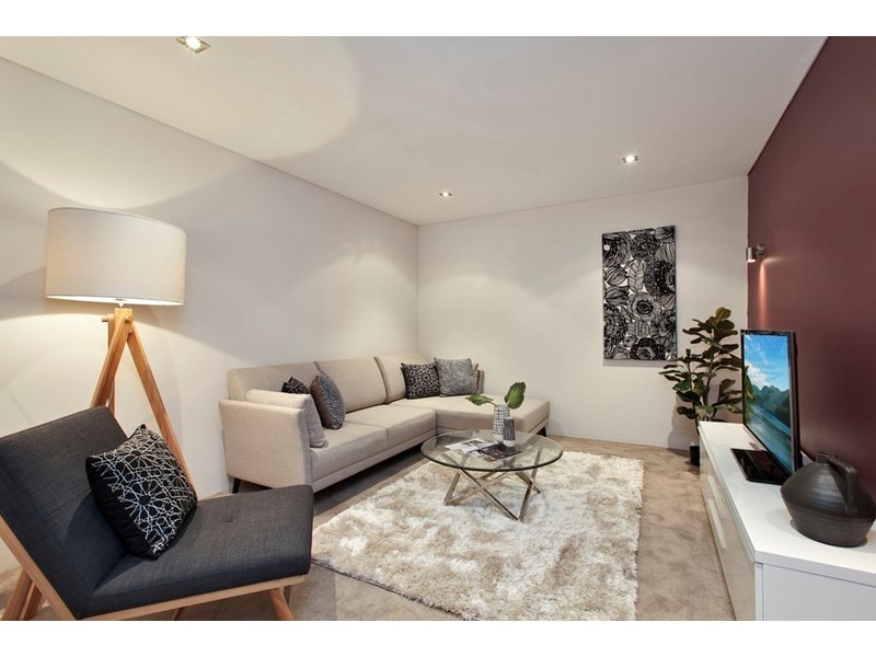 18 Riverview Road, Earlwood NSW 2206