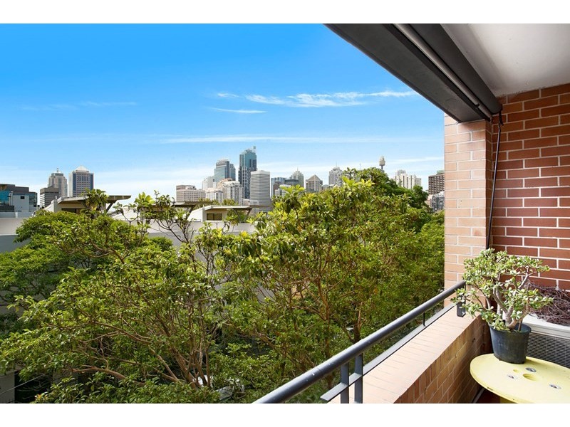 34/300 Riley Street, Surry Hills NSW 2010