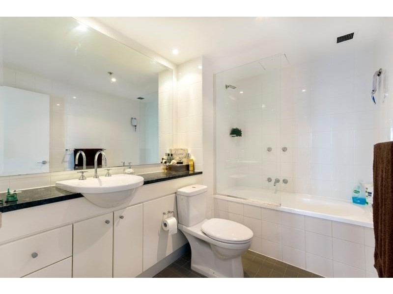 1101/221-229 Sydney Park Road, Erskineville NSW 2043