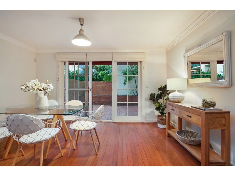 62 Park Street, Erskineville NSW 2043
