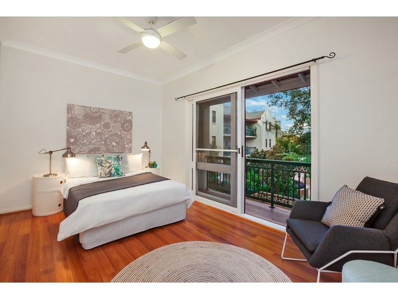62 Park Street, Erskineville NSW 2043