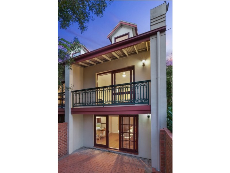 62 Park Street, Erskineville NSW 2043