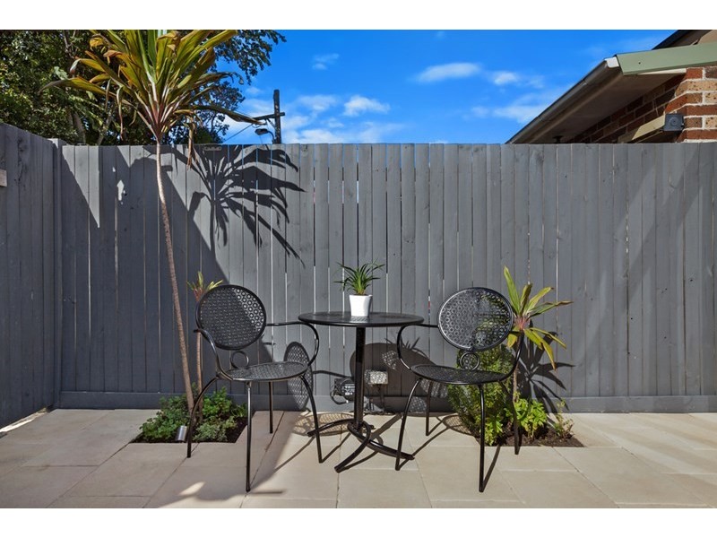 22 Ferndale Street, Newtown NSW 2042