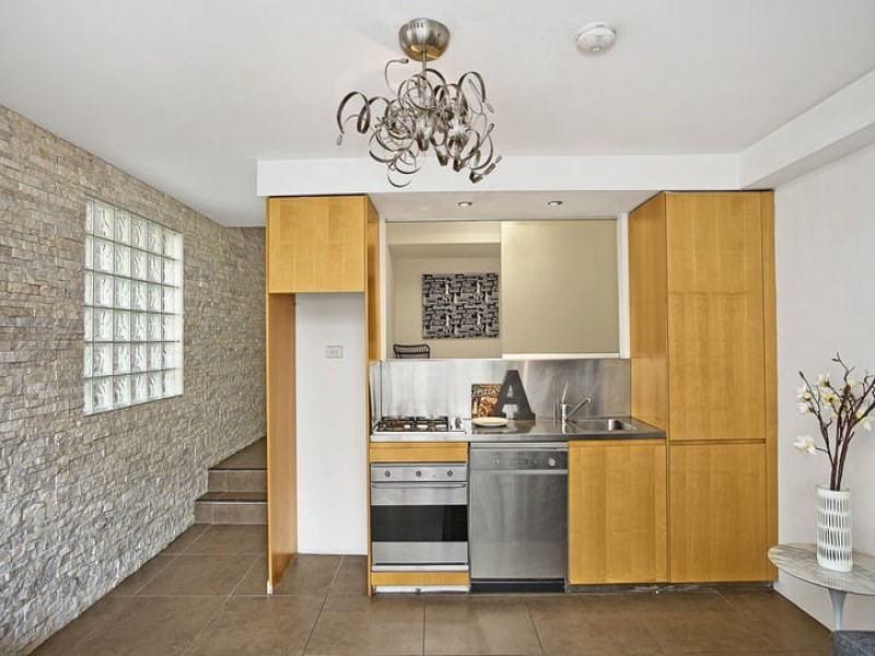 11/8 Brumby Street, Surry Hills NSW 2010