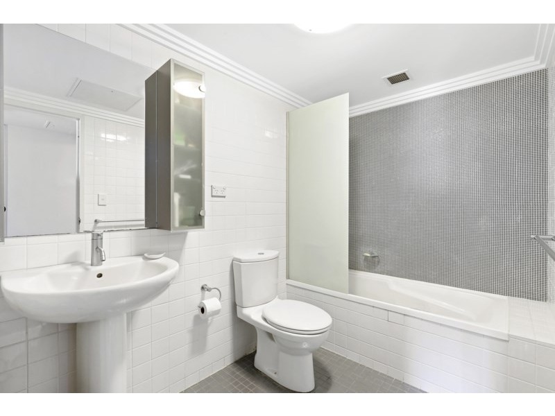 13604/177 Mitchell Road, Erskineville NSW 2043