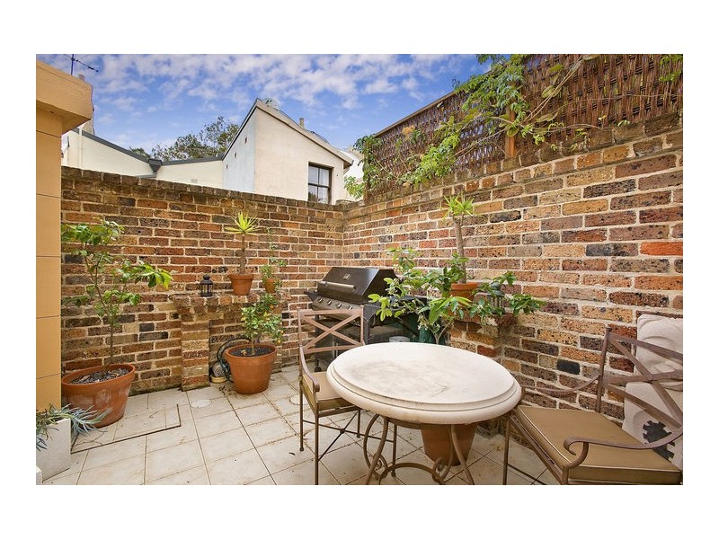 47 Little Riley Street, Surry Hills NSW 2010