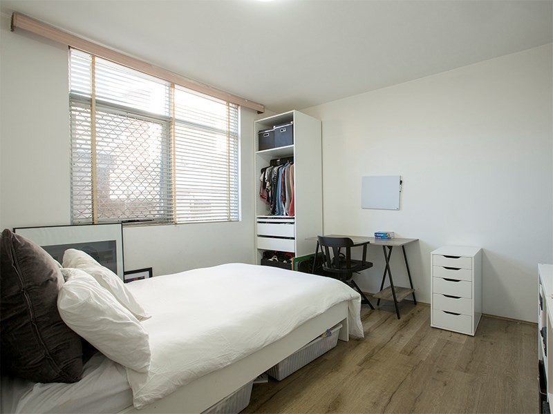1/4 Unsted Crescent, Hillsdale NSW 2036