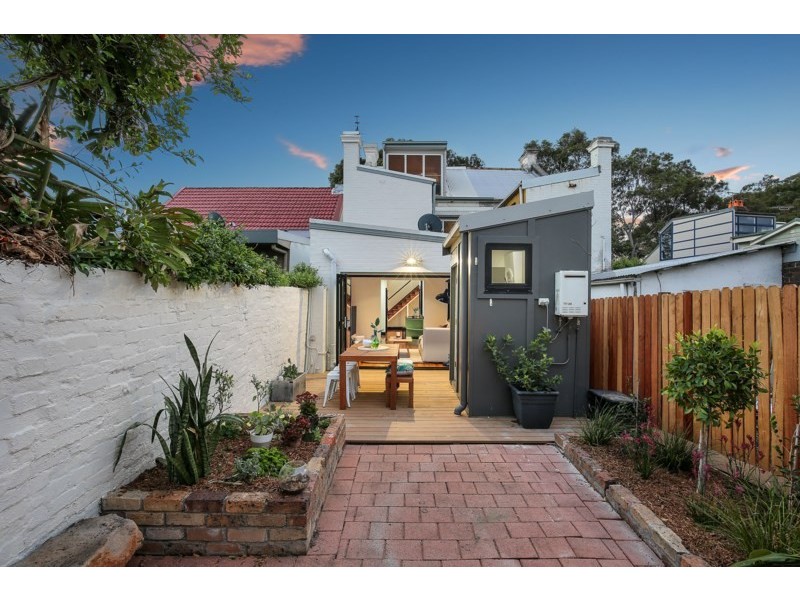 3 St John Street, Newtown NSW 2042