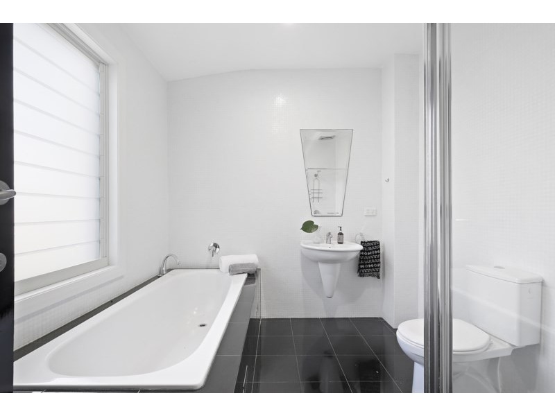 3 St John Street, Newtown NSW 2042