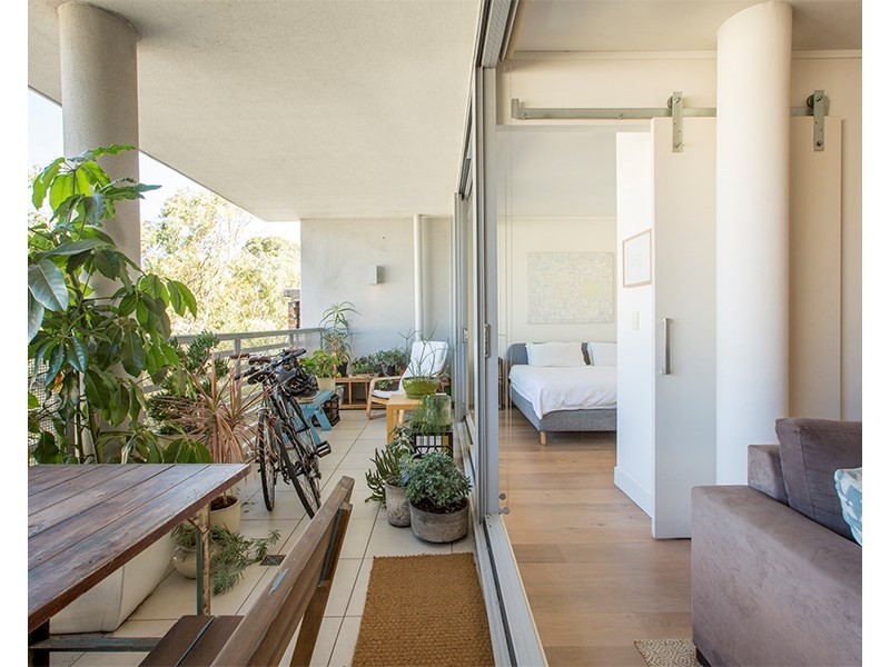 506/12 Danks Street, Waterloo NSW 2017