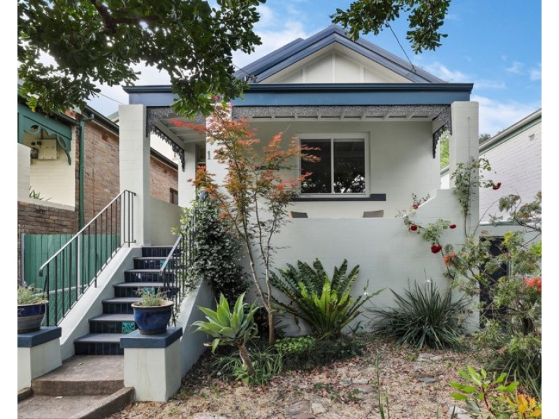 123 Warren Road, Marrickville NSW 2204