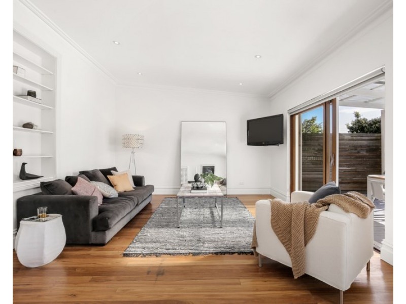 11 Kingston Road, Camperdown NSW 2050