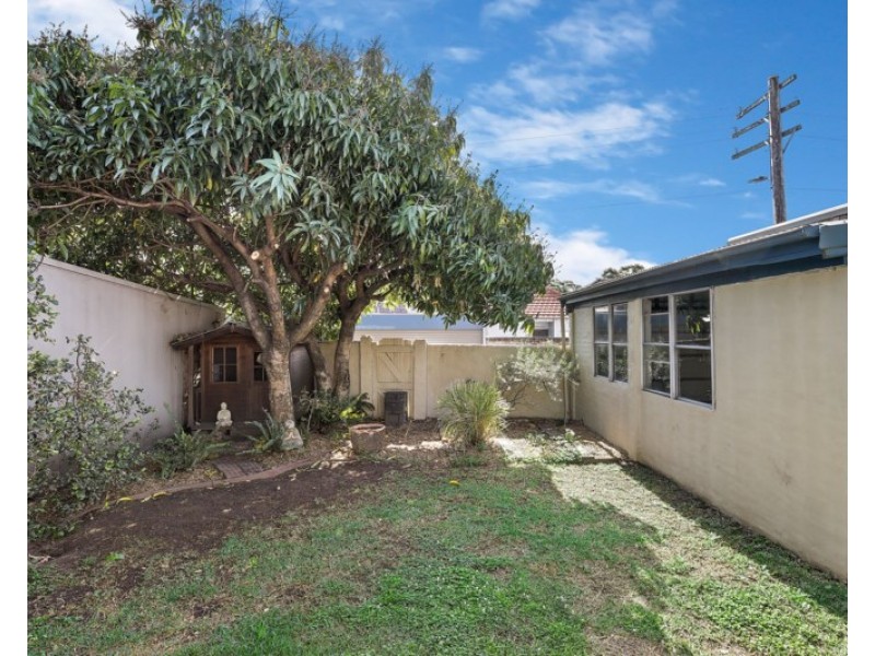 11 Kingston Road, Camperdown NSW 2050