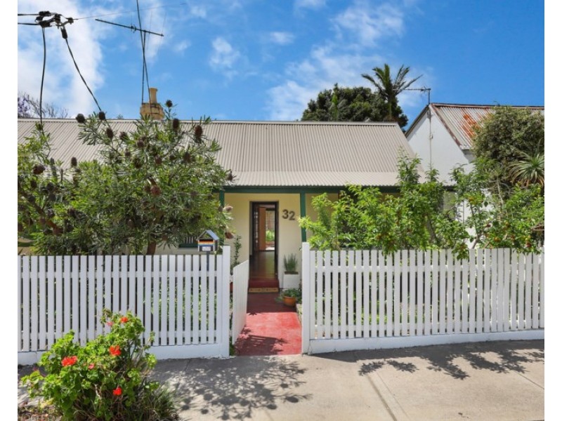 32 Crown Street, St Peters NSW 2044