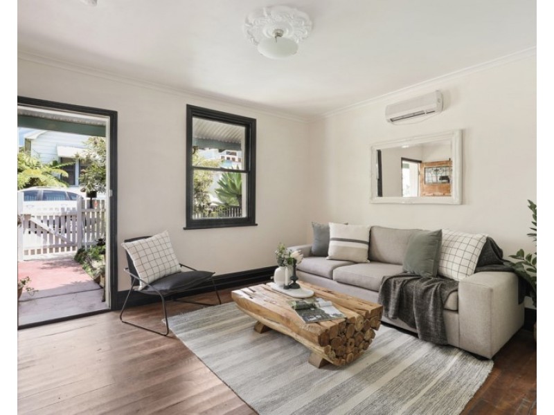 32 Crown Street, St Peters NSW 2044