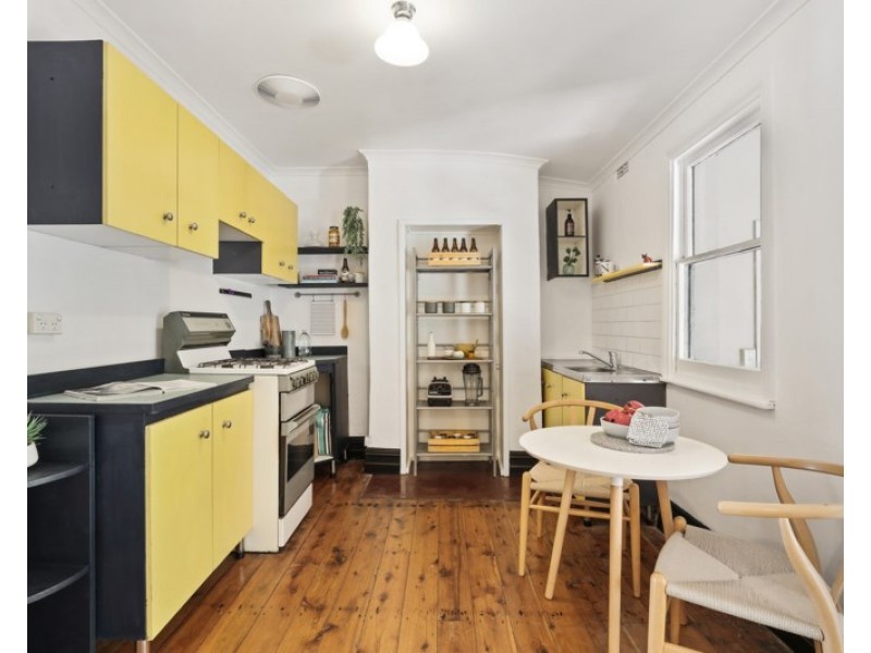 32 Crown Street, St Peters NSW 2044