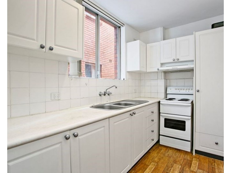 15/76 Lenthall Street, Kensington NSW 2033