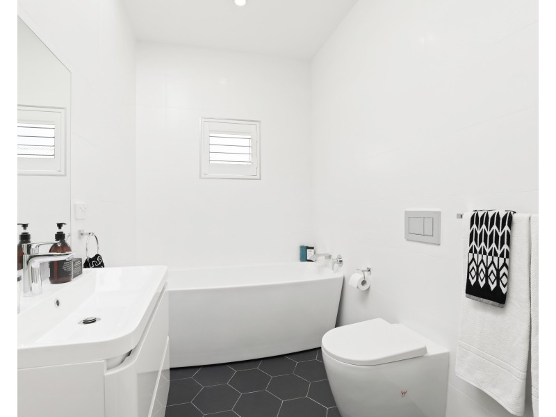 8 Silver Street, Marrickville NSW 2204