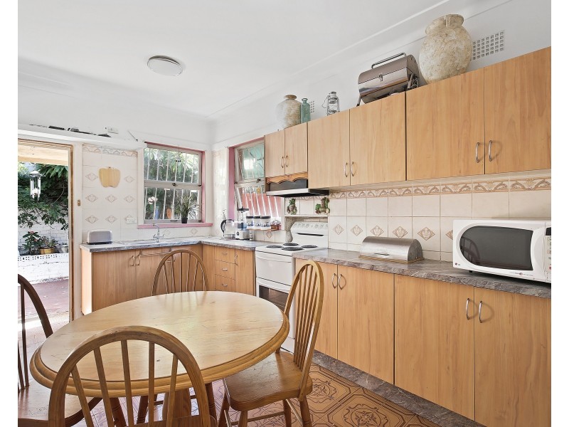 37 Albert Street, Redfern NSW 2016