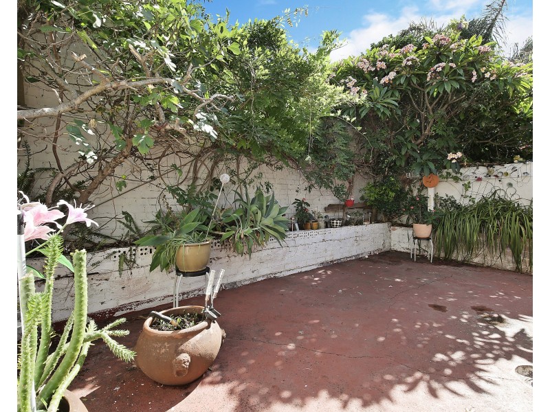 37 Albert Street, Redfern NSW 2016