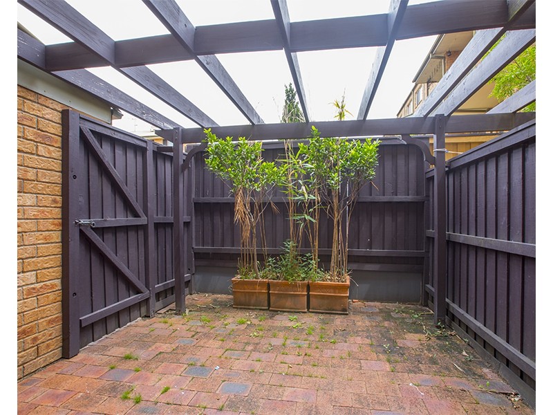 32/219 Chalmers Street, Redfern NSW 2016