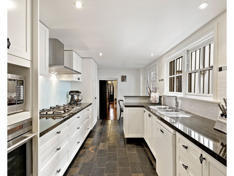 28 Station Street, Newtown NSW 2042