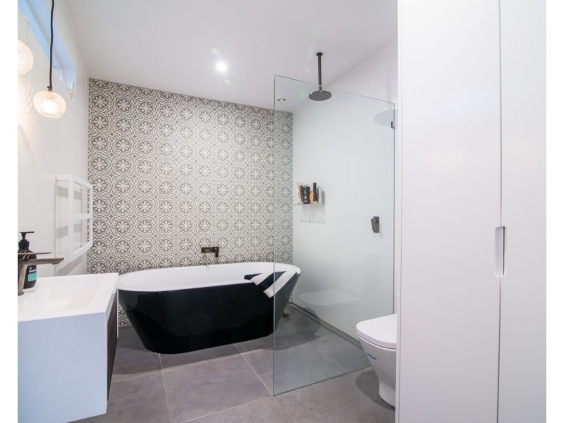 241 Chalmers Street, Redfern NSW 2016