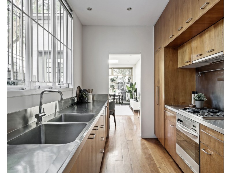 83 Boronia Street, Redfern NSW 2016