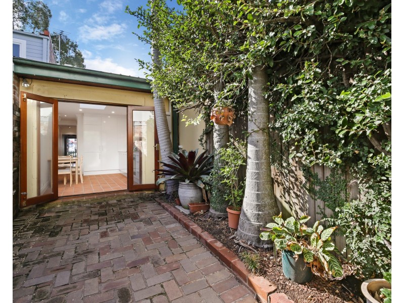 1 Victoria Street, Erskineville NSW 2043