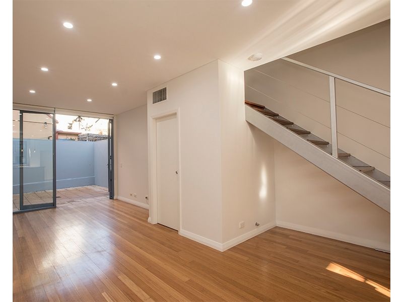 4 Steel Street, Surry Hills NSW 2010