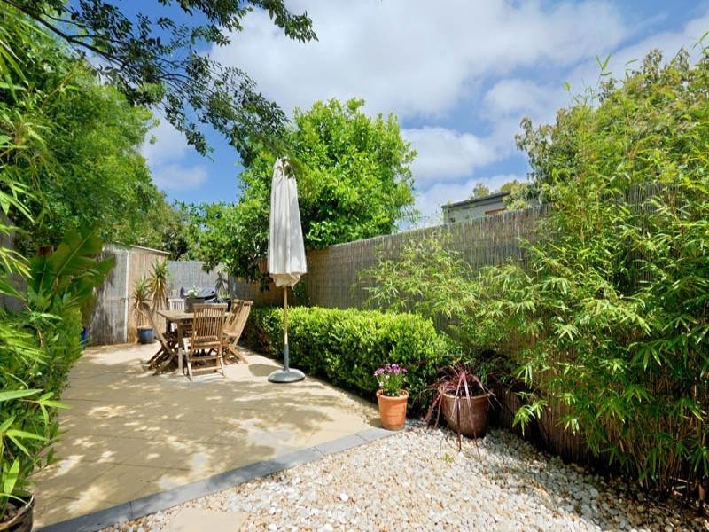 26 Henderson Road, Alexandria NSW 2015