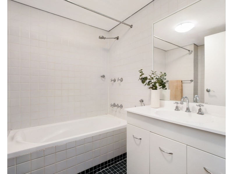 2/553 Elizabeth Street, Surry Hills NSW 2010