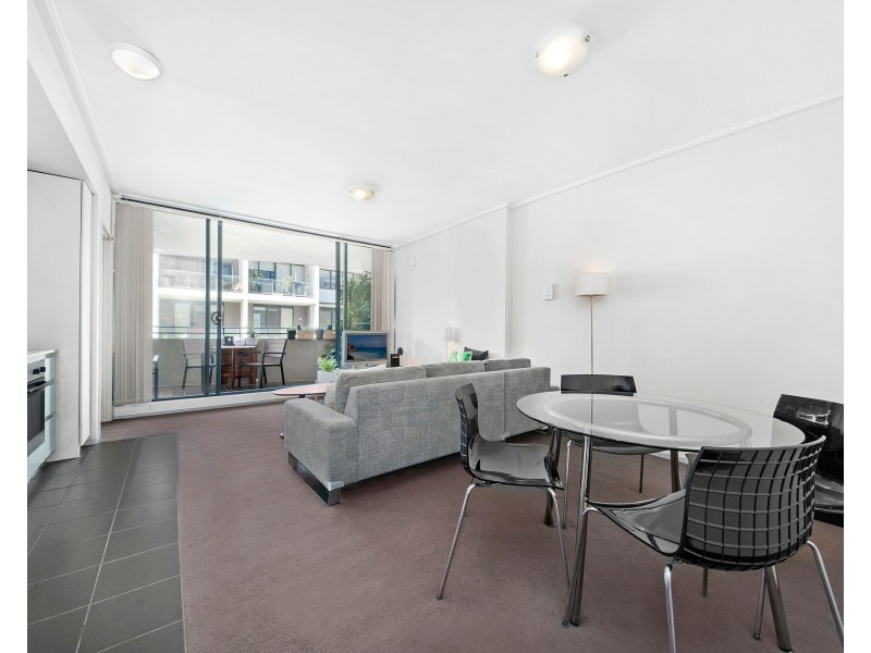 302E/1-5 Hunter Street (enter via Mcevoy Street), Waterloo NSW 2017