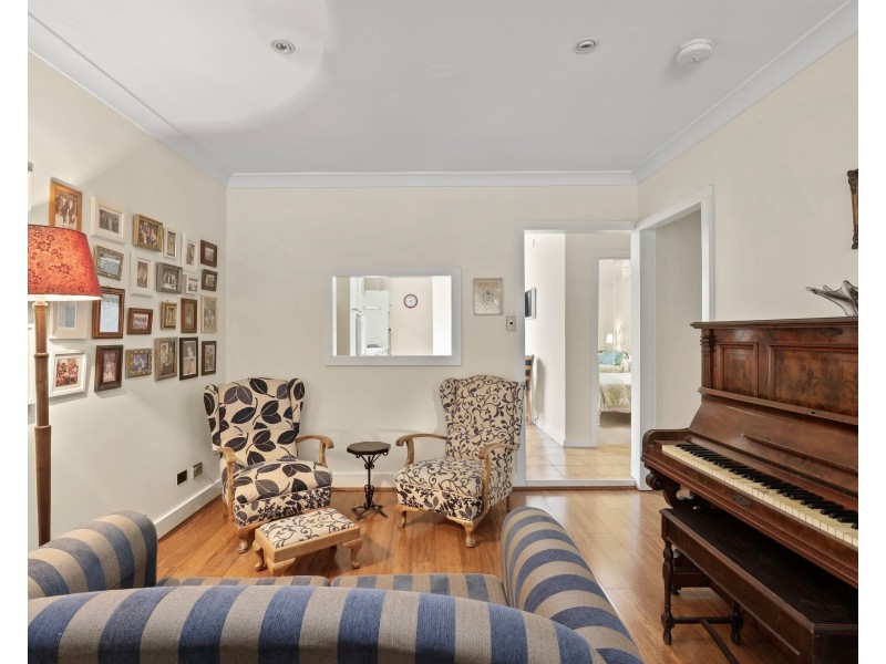 12 William Street, Tempe NSW 2044