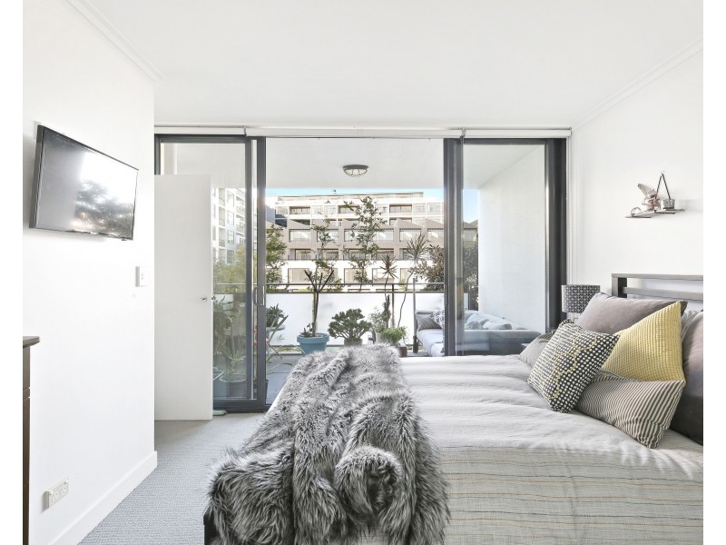 2304/8 Eve Street, Erskineville NSW 2043