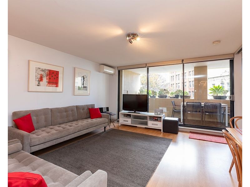 201/8 Cooper Street, Surry Hills NSW 2010