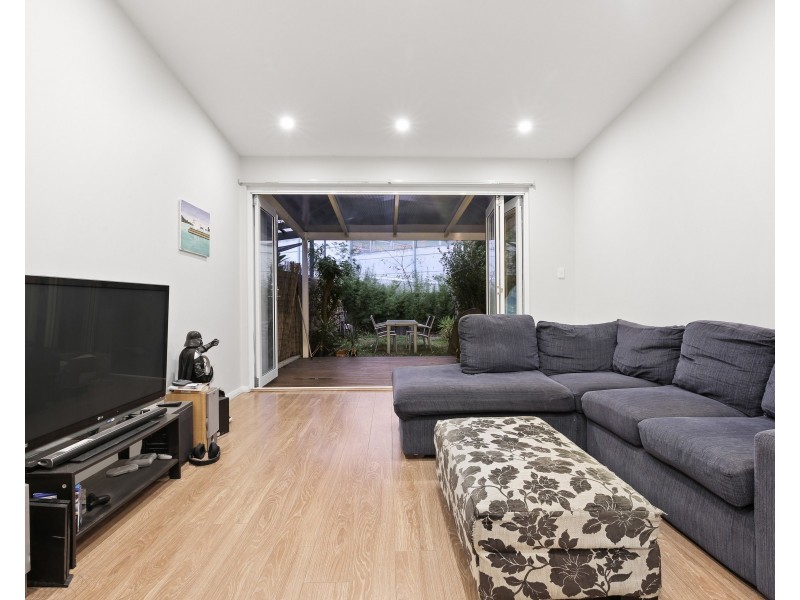 17 Burren Street, Erskineville NSW 2043