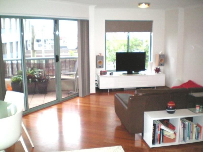 6/64 Lawson Square, Redfern NSW 2016