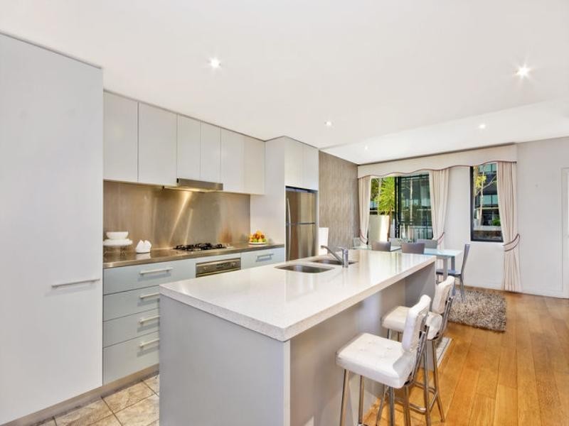 4 Morris Grove, Zetland NSW 2017