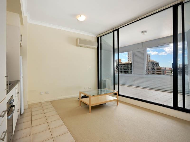 610/11a Lachlan Street, Waterloo NSW 2017