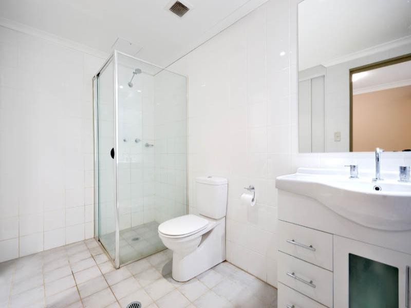 610/11a Lachlan Street, Waterloo NSW 2017