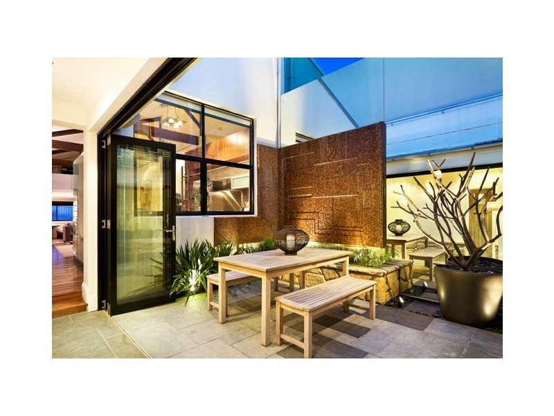 238A Lawrence Street, Alexandria NSW 2015