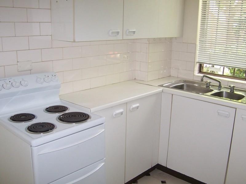 28/4 Goodlet Street, Surry Hills NSW 2010