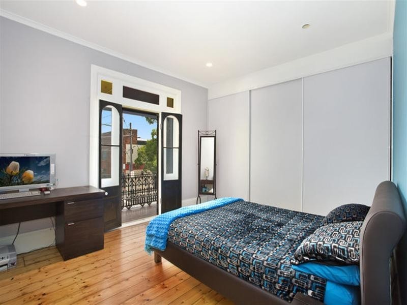 2 Hansard Street, Zetland NSW 2017