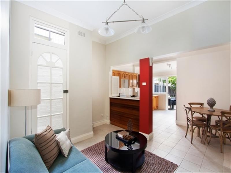 16 Fulham Street, Newtown NSW 2042