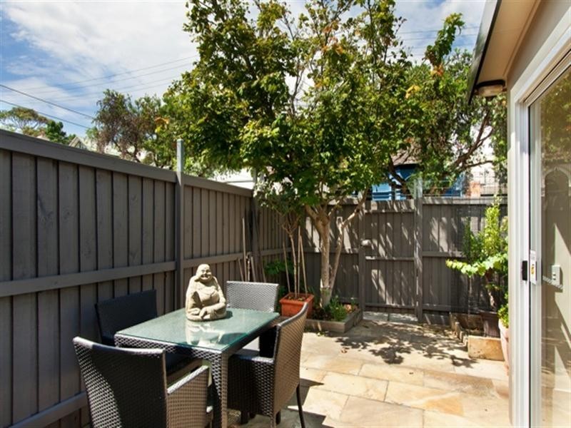 16 Fulham Street, Newtown NSW 2042