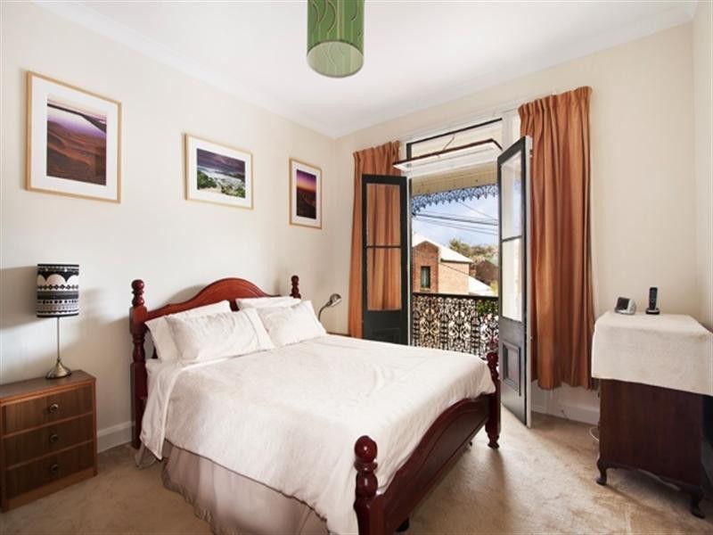 33 Devine Street, Erskineville NSW 2043