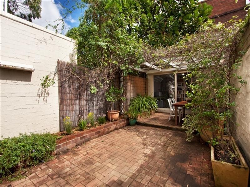 8 John Street, Erskineville NSW 2043